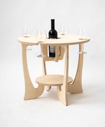 Wine table 600